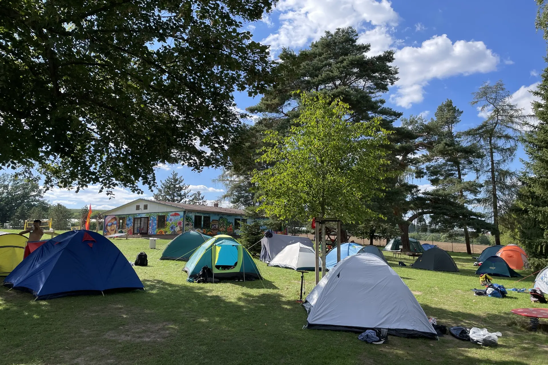 Zeltlager im Freibad Heidenau für Schulklassen, Vereine und Firmen